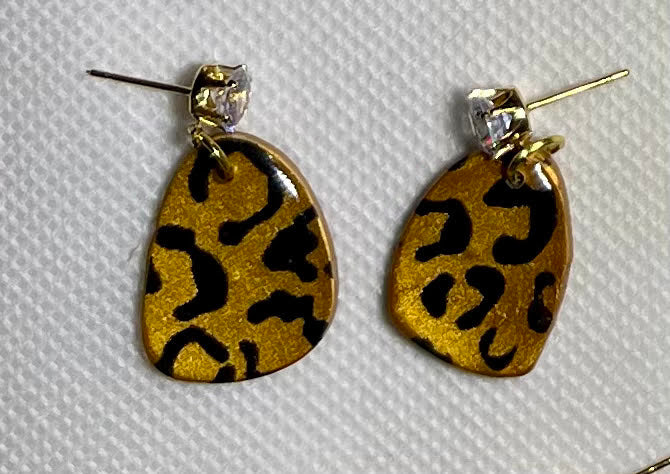 Animal print scales