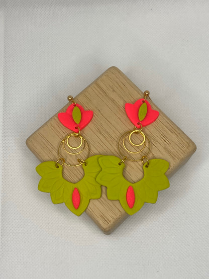 Neón Garden Ensemble Earring