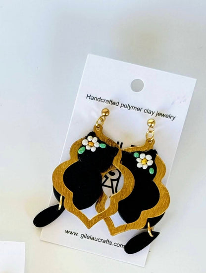 Pet earrings2