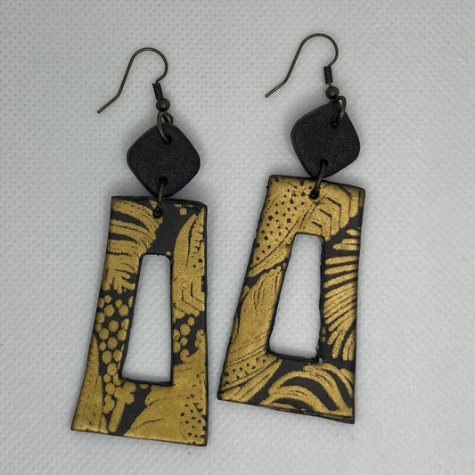 Golden Night Frame earrings