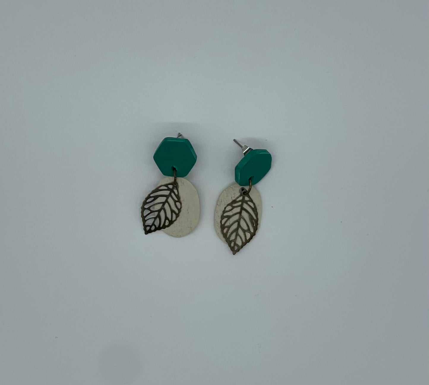 Oceanic Gilded Oysters Earrings